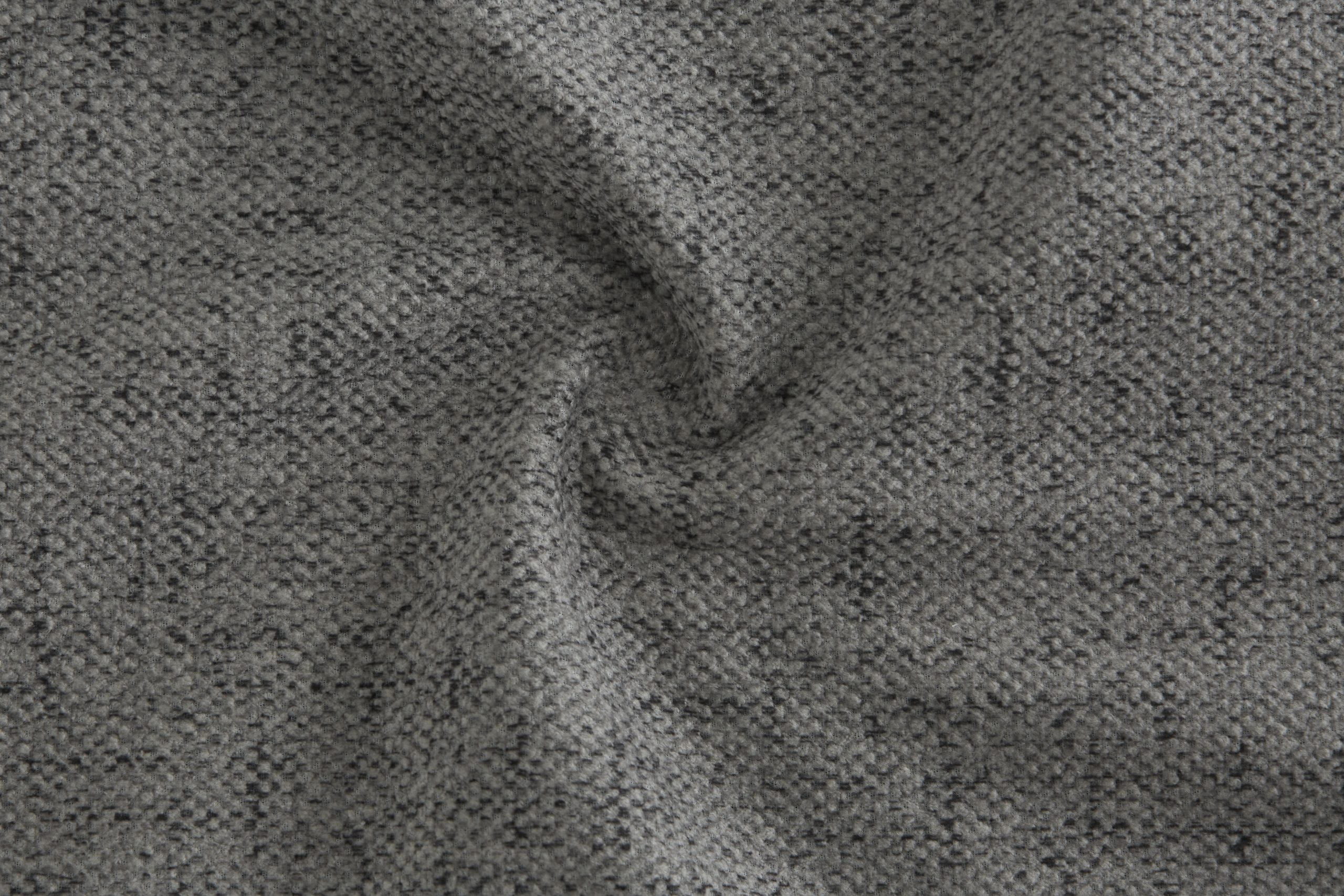 16 gris scaled
